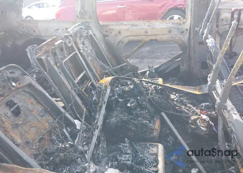 2020 Volvo Xc90 T6 Momentum 7 Passenger z USA, uszkodzony, nr VIN YV4A22PK7L1569389